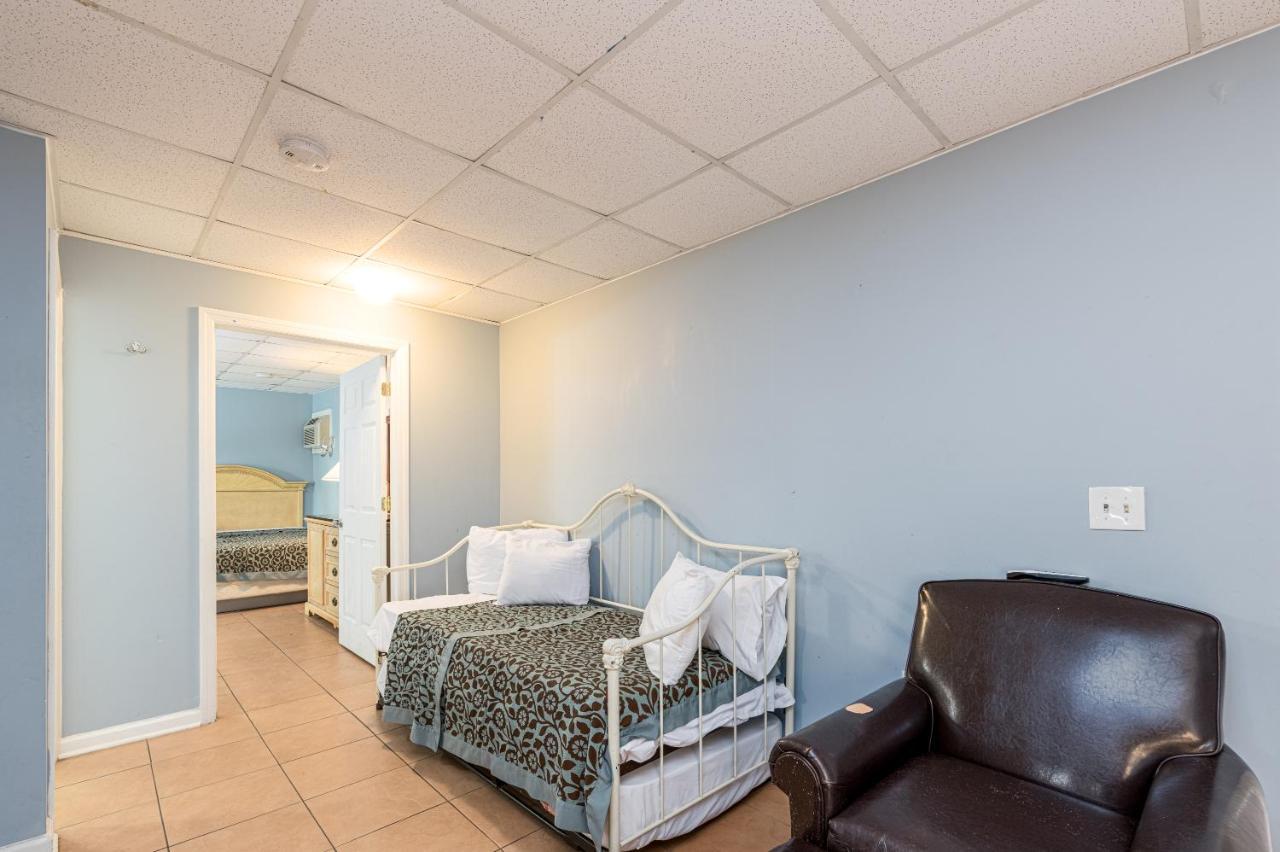 Hotel Charlee Villas Beach Hotel Oceanblock Seaside Heights Exterior photo